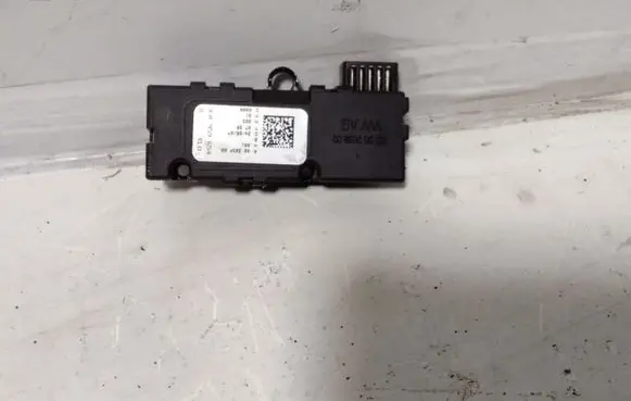 Volkswagen PASSAT B6 Steering angle sensor 3C0959654