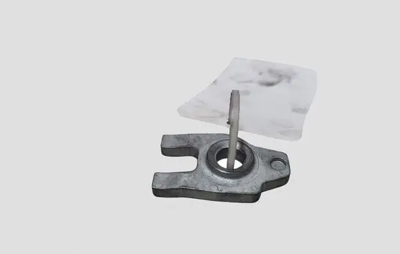 Nissan Qashqai Fuel Injector clamp holder