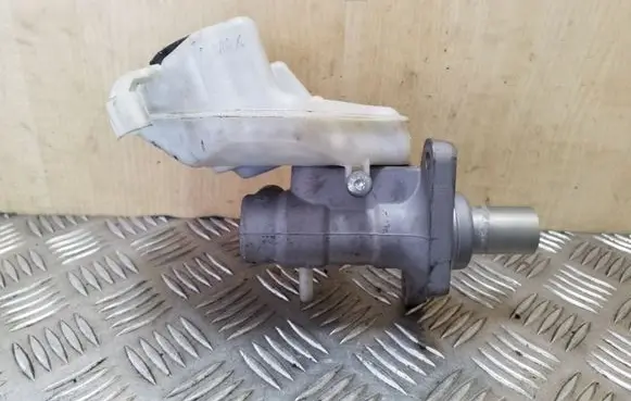 Volvo XC60 Master brake cylinder 03350885571