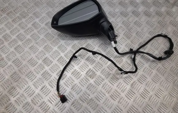 Audi A5 Front door electric wing mirror 