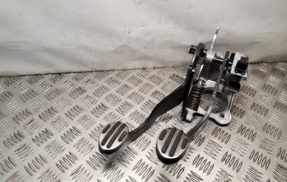 Mini One - Cooper Coupe R56 Pedal assembly 
