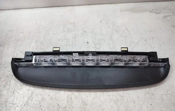 BMW 3 GT F34 Third/center stoplight 90025623 7294274