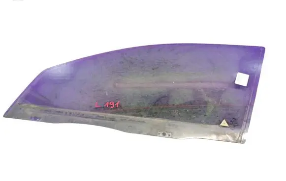 Ford Mondeo Mk III Front door window glass four-door 