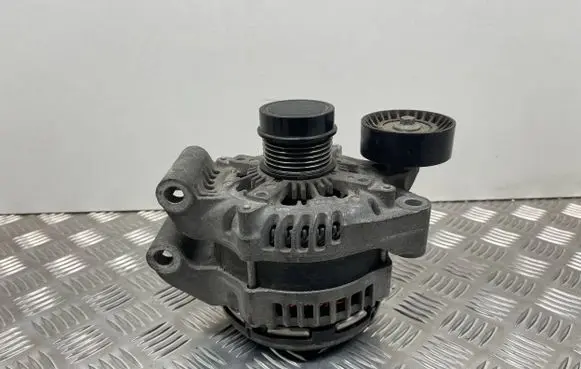 Ford Escape III Generator/alternator CJ5T10300GA