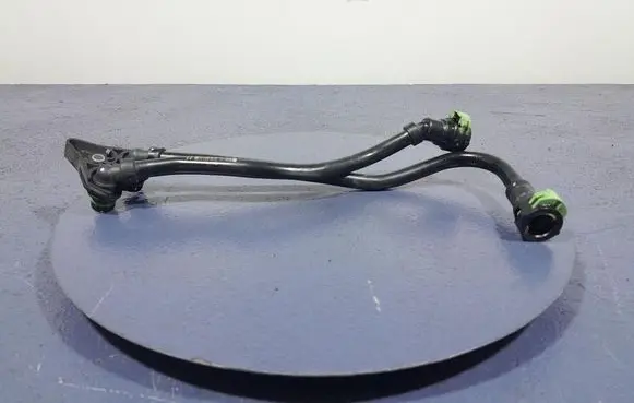 BMW X5 E53 Turbo turbocharger oiling pipe/hose 8598381