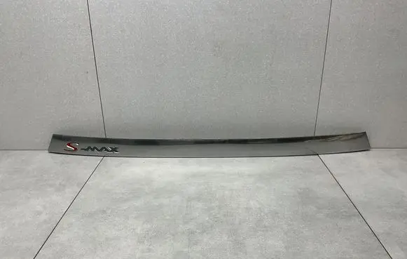 Ford S-MAX Trunk door license plate light bar AM21R43404AB
