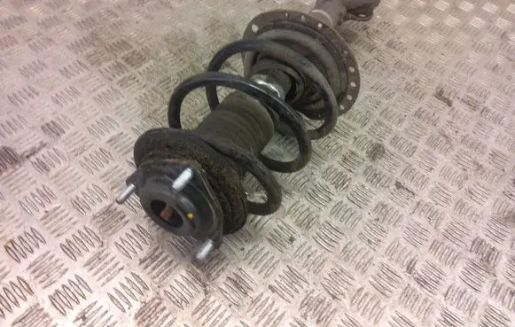 Mitsubishi Outlander Front shock absorber with coil spring