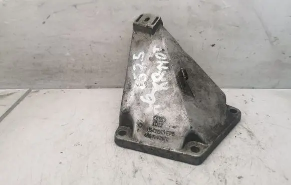 Audi A6 S6 C5 4B Engine mounting bracket 4B01993070
