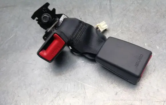 KIA Ceed Middle seatbelt buckle (rear) 89830