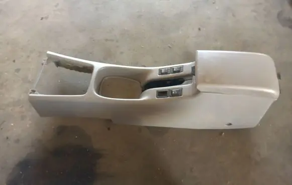 Nissan Primera Center console 969119F501 969129f501 240169f512