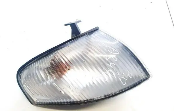 Mazda 323 Front indicator light 41854939 418-54939