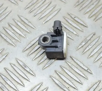 Porsche Panamera (971) Airbag deployment crash/impact sensor 971907651