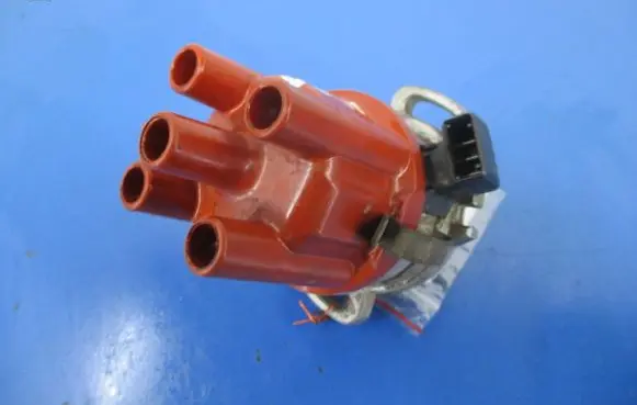 Seat Cordoba (6K) Spark distributor 030905205AB