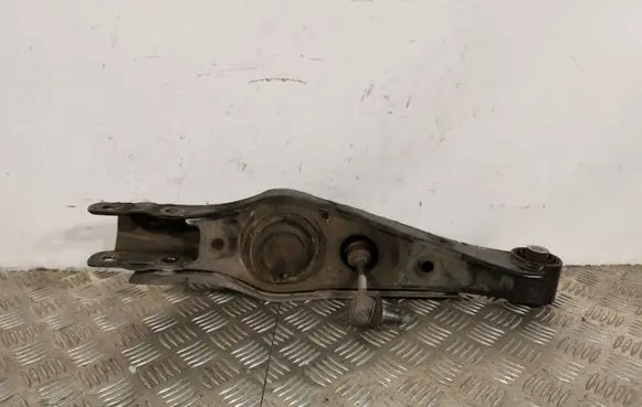 KIA Sorento Rear control arm