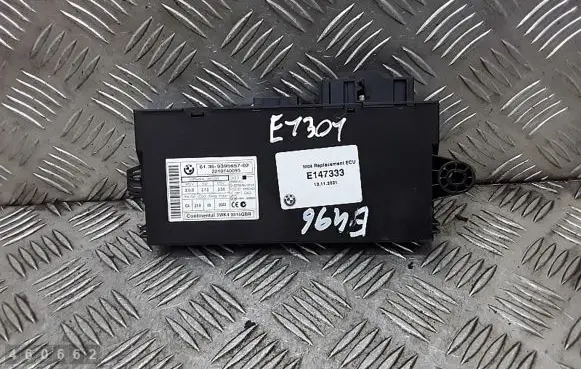 BMW 1 E81 E87 Engine control unit/module 6135939565702