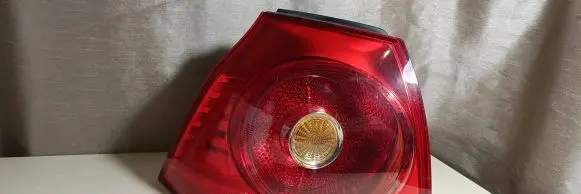 Volkswagen Golf V Rear/tail lights 1K6945095G