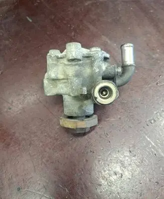 Volkswagen Golf IV Power steering pump