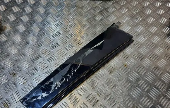 Porsche Cayenne (92A) Other rear door trim element 7P5853351B 7P5853351