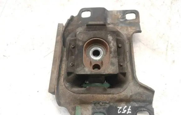 Mazda 5 Gearbox mount BBR339070
