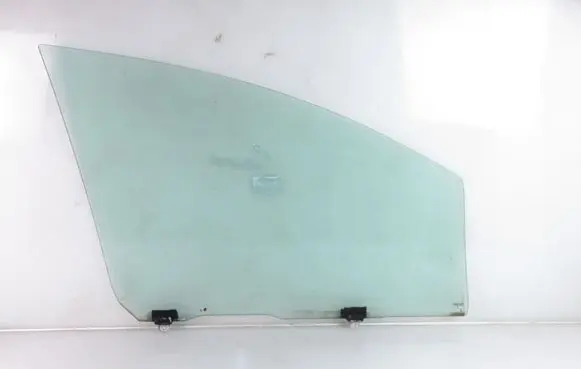 Toyota Previa (XR30, XR40) II Front door window glass four-door 