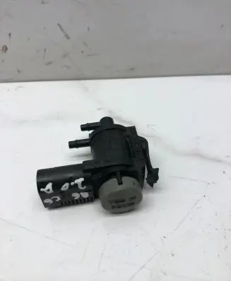 Audi A6 S6 C6 4F Turbo solenoid valve 1K0906283A