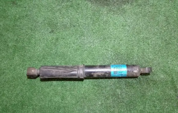 Renault Master III Front shock absorber/damper 8200715101