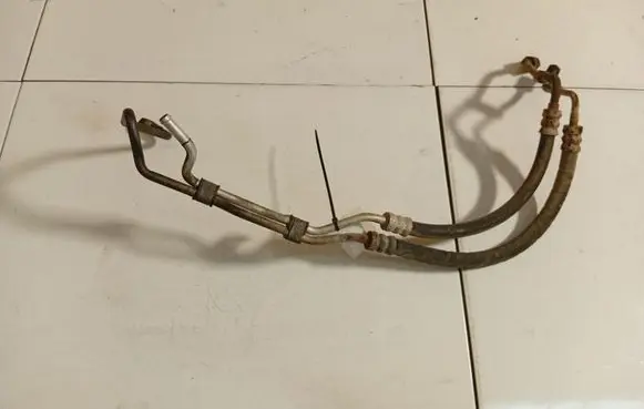 Subaru Legacy Power steering hose/pipe/line 