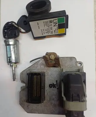 Opel Meriva A Engine control unit/module 55355043 5WK9380 6101422471