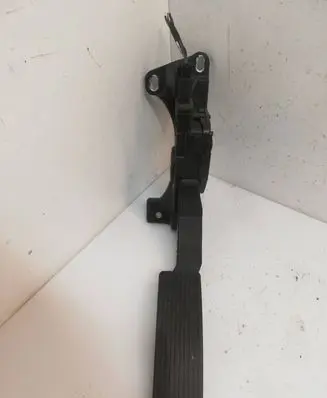 Jeep Grand Cherokee Accelerator throttle pedal 68021971AD 6PV93396601