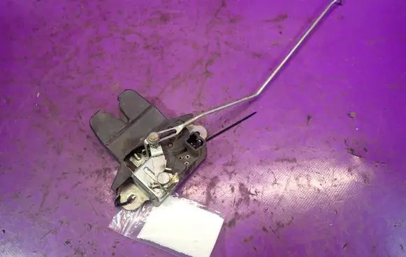 Hyundai Elantra Tailgate/trunk/boot lock/catch/latch 
