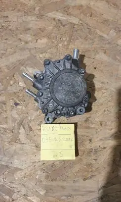 Volkswagen PASSAT B6 Vacuum pump 03G145209C