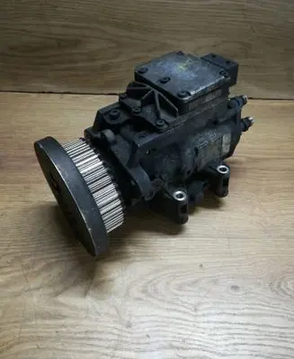 Audi A4 S4 B6 8E 8H Fuel injection high pressure pump 059130106J 0470506030