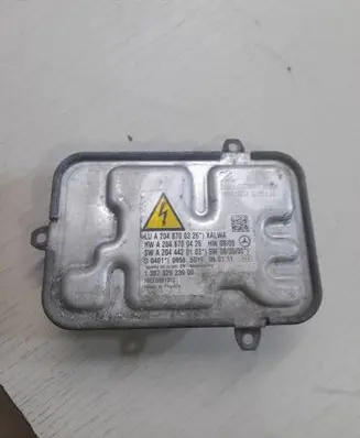Mercedes-Benz C W204 Xenon control unit/module A2048700326 A2048700426 A2044420103