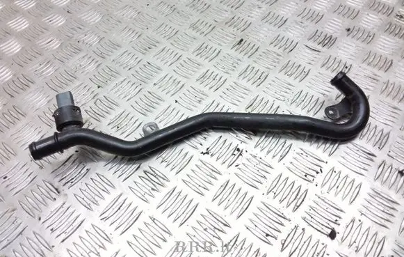 Volkswagen Tiguan Engine coolant pipe/hose 5N0121070L