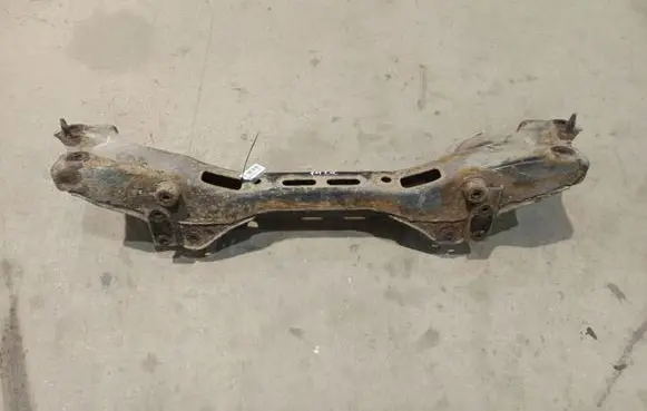 Hyundai i30 Rear subframe 