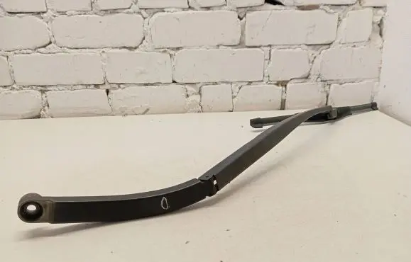 Cadillac SRX Front wiper blade arm 20849321