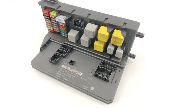 Mercedes-Benz Sprinter W906 Fuse module A9065452801