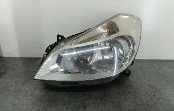 Renault Clio III Headlight/headlamp 20A79620A794B