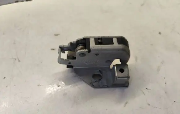 Volkswagen Crafter Loading door lock A9067401135 ZGS001 ALGR0