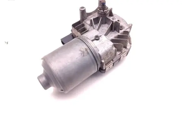 Volkswagen PASSAT B7 Wiper motor 1397220659