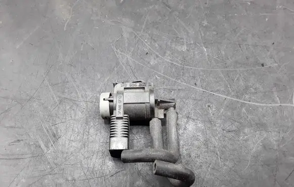 Audi A4 S4 B8 8K Turbo solenoid valve 1K0906283A 1K0906283