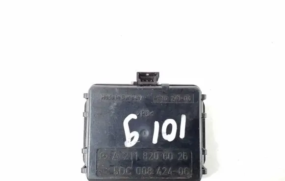 Mercedes-Benz E W211 Rain sensor A2118206026