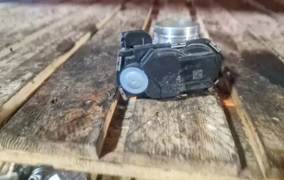 Buick Encore I Throttle valve
