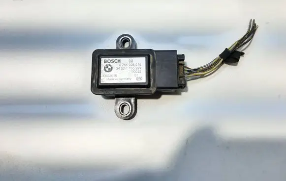 BMW 7 E38 ABS wheel speed sensor 34521165292