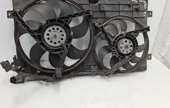 Volkswagen New Beetle Electric radiator cooling fan 1C0121207C