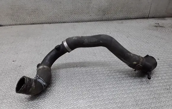 Skoda Octavia Mk2 (1Z) Engine coolant pipe/hose