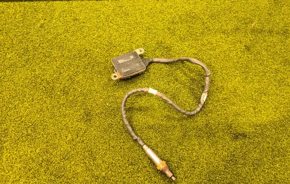 Renault Trafic III (X82) Lambda probe sensor 227905444R A2C80895500