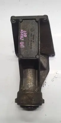 BMW X5 E70 Driveshaft support bearing bracket 7552540
