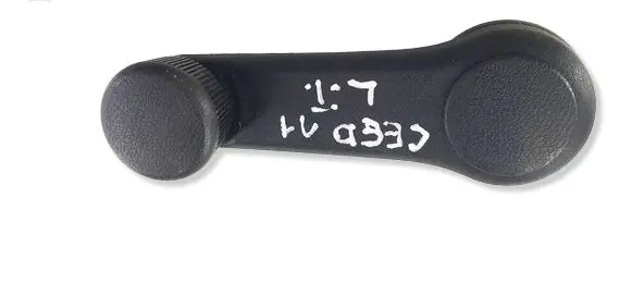 KIA Ceed Rear door window winding handle 