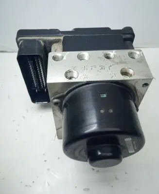 Volkswagen Touareg I ABS Pump 7L0907379A 7L0614111B